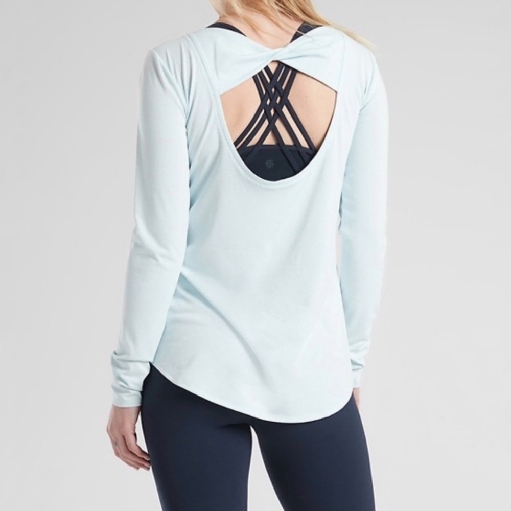 ⭐️ Athleta Jacquard Flexlight Train Top Women’s Loose Shirt Blue Long Sleeve - Picture 1 of 4